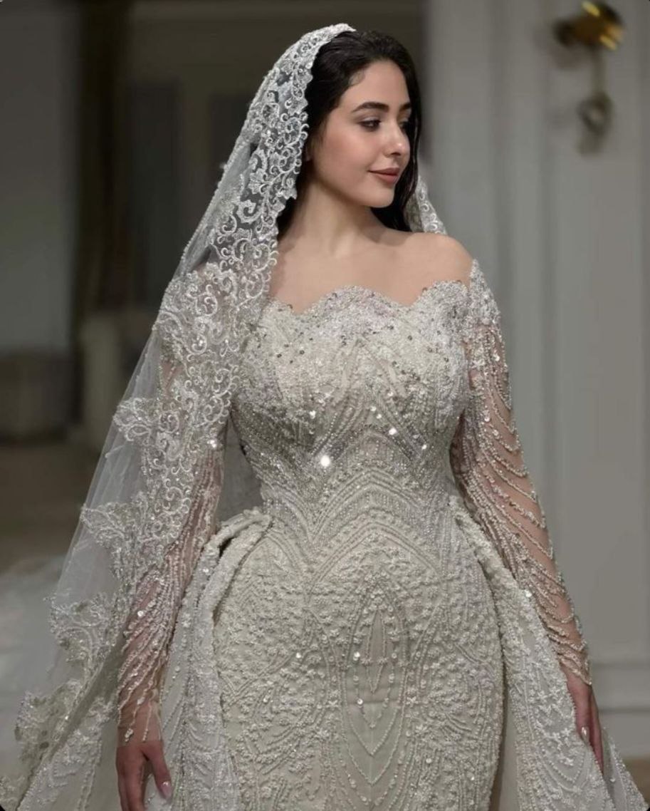 Soft Lace Dress